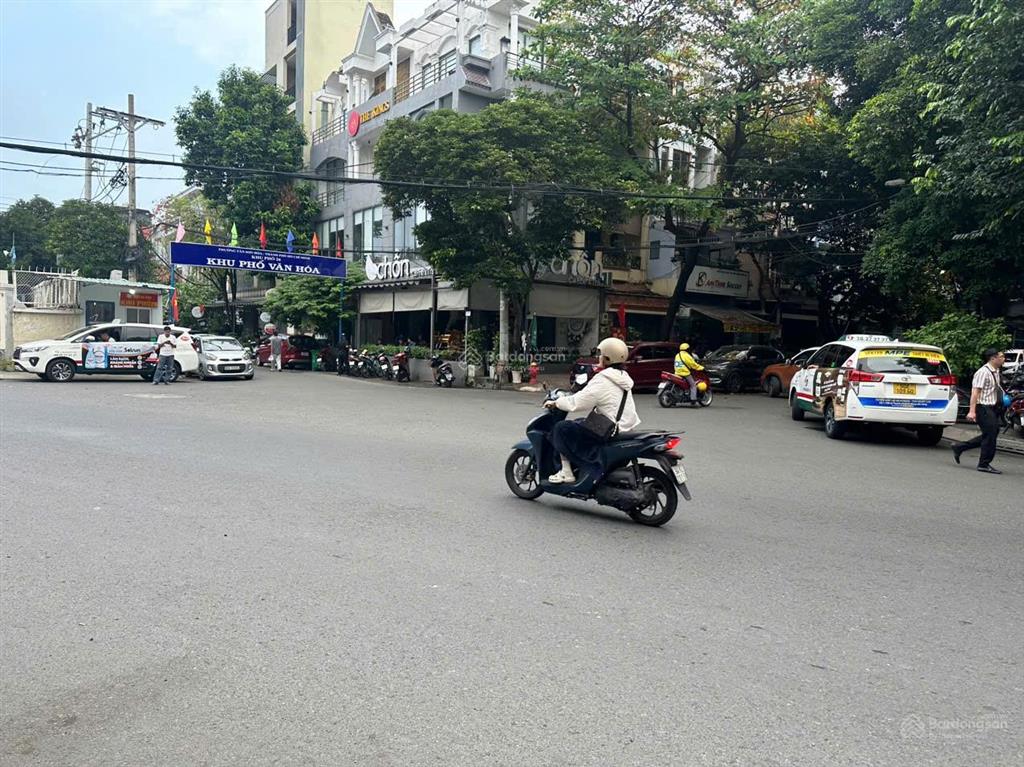 Cho thuê nhà nguyên căn mt đường đặng văn sâm (lg 14m), p.tân sơn hòa (p2, tân bình cũ) làm vp, kd