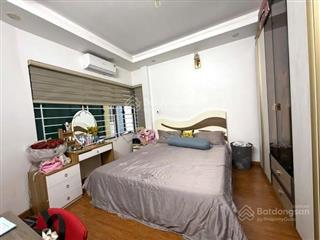 Hơn9tỷ  phân lô khu bác sỹ 103 40mx4 tầng  dân xây chắc chắn xa la ngõ thông 20m ra phố