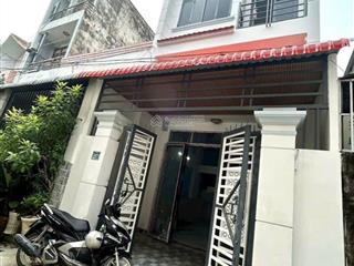 Nhà đẹp dt 4,5x16m đúc chắc chắn trệt + lửng 1 lầu 3pn 4wc hẻm xh 5m trung mỹ tây 19 q12, 5,6 tỷ tl