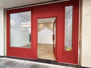 Chính chủ cho thuê tầng 1 đường bùi thị xuân, p.nguyễn du, quận hai bà trưng, hà nội.