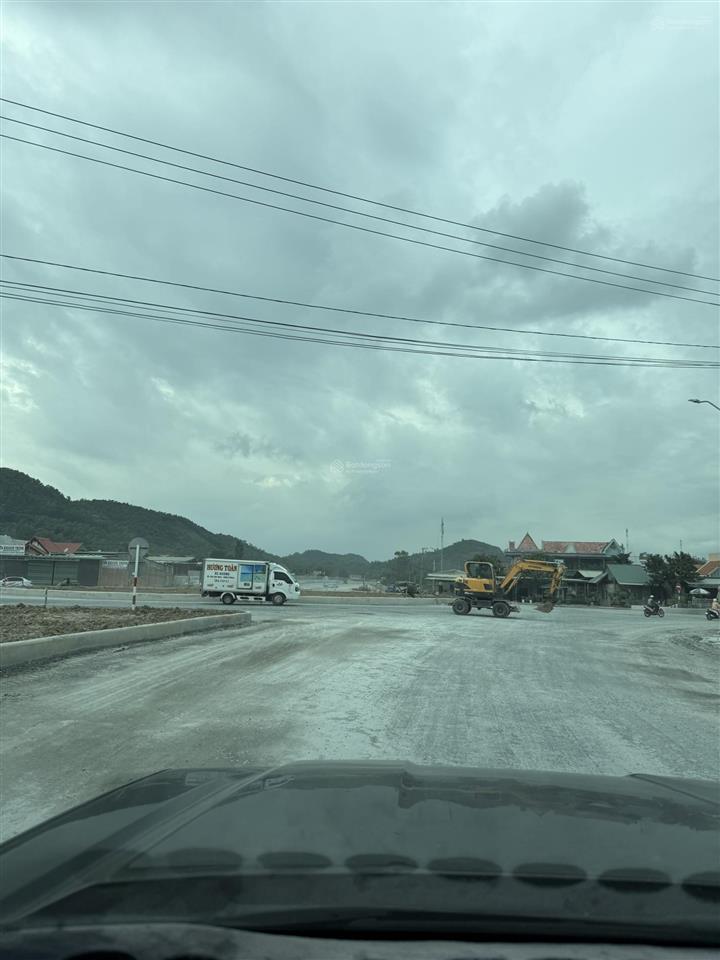 Cần tiền bán gấp lô đất tđc ninh long , phù hợp đầu tư , diện tích 200 m2,   0926 895 ***