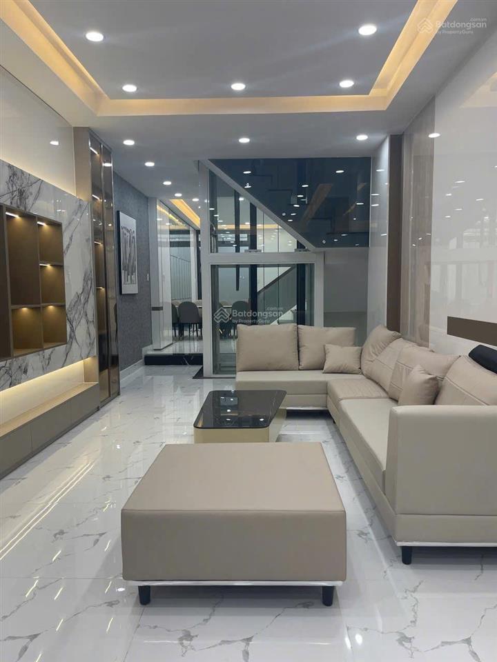 Nhà đẹp mặt tiền đường số phường tân quy, quận 7 sổ hồng 80m full nội thất có thang máy