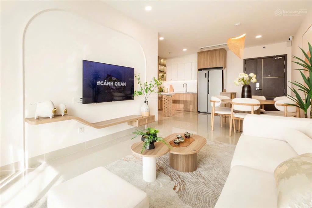 Duy nhất căn 2pn 76m2 đông nam tầng cao full nội thất view biển, sunworld xách va ly vào ở ngay