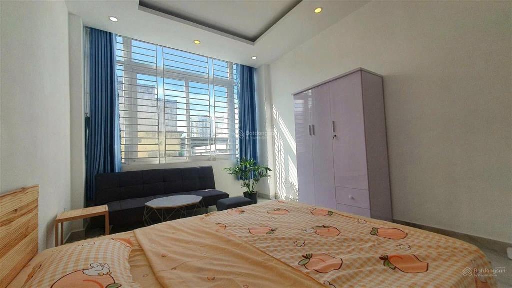 Cho thuê chdv 1pn cách rmit 5p di chuyển