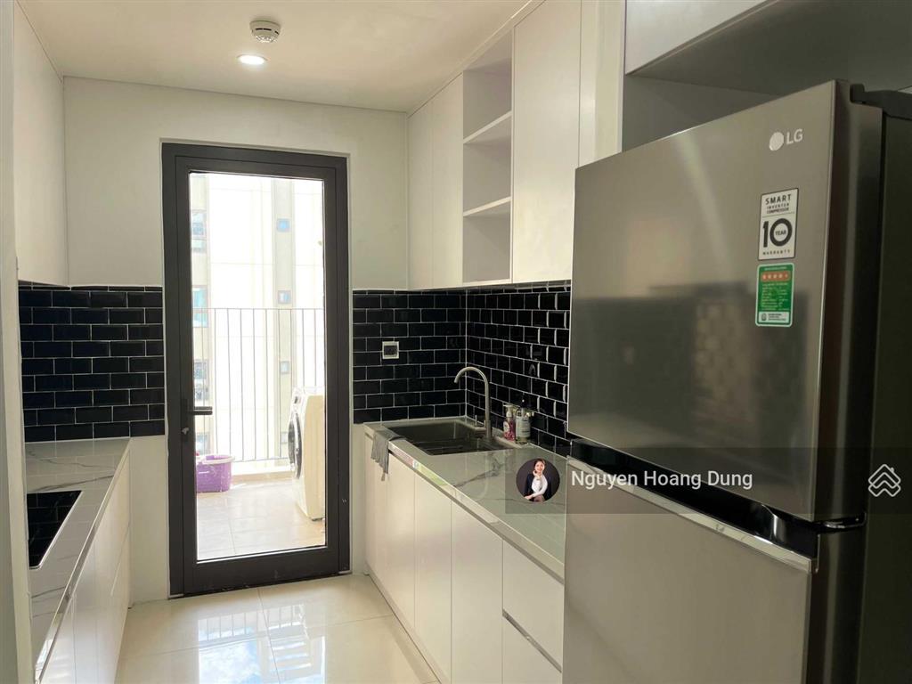 Cho thuê dài hạn & ngắn hạn hà đô centrosa q10 2pn. giá chỉ 19tr/th