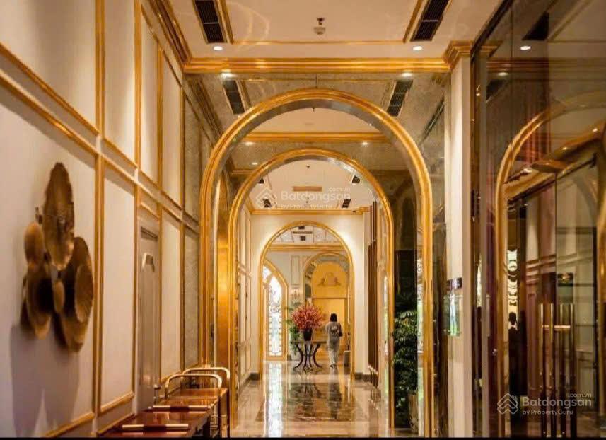 Bán tổ hợp khách sạn và căn hộ cao cấp 6 sao tại hà nội, lô góc, mặt hồ