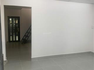 Chính chủ cần bán căn hộ trung tâm quận 5 không gian yên tĩnh, vào ở ngay