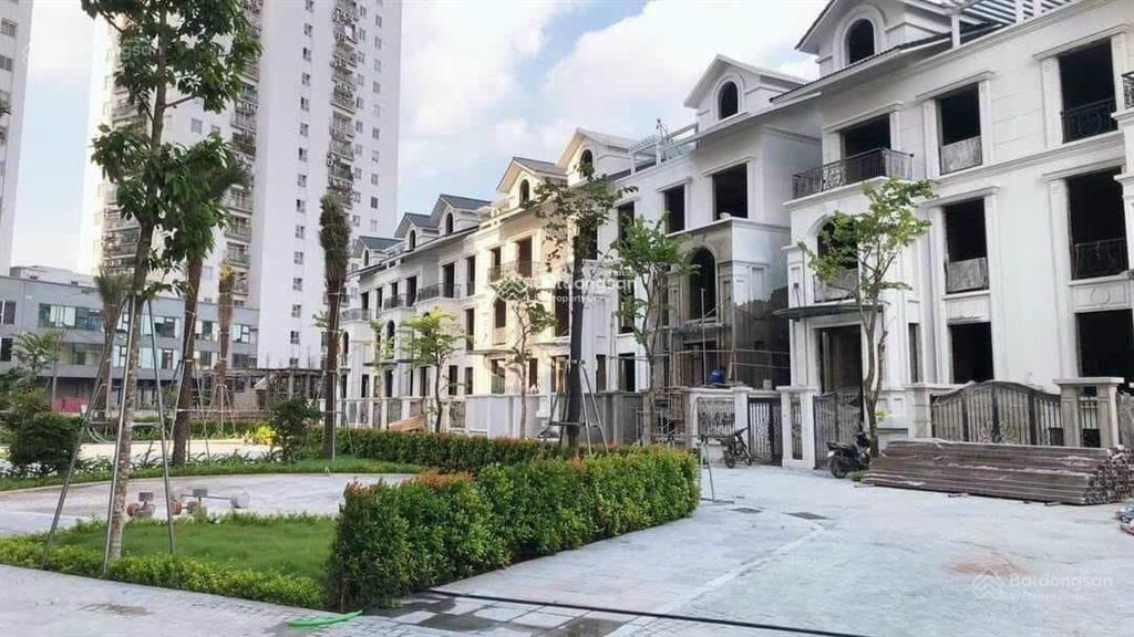 Bán lô biệt thự hdi tây hồ view vườn hoa, 2 mặt thoáng trước sau, sẵn sổ, dt 135m2 cách hồ tây 300m