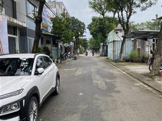 Bán nhà mặt tiền đường 5,5m