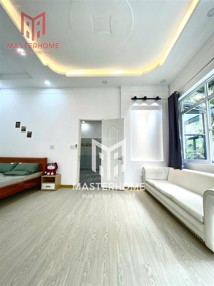 Cho thuê căn 2 phòng ngủ 2 wc cực thoáng mát, rộng rãi, vị trí ngay trung tâm thành phố