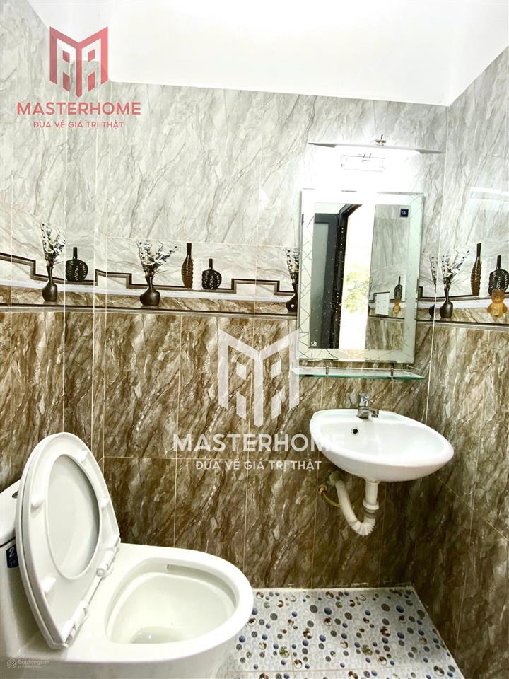 Cho thuê căn 2 phòng ngủ 2 wc cực thoáng mát, rộng rãi, vị trí ngay trung tâm thành phố