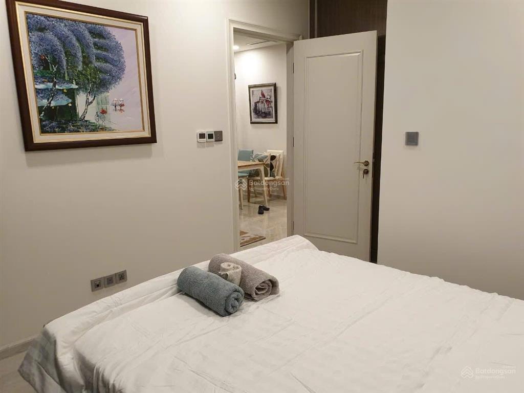 Vinhomes golden river bason 2br view sông sg