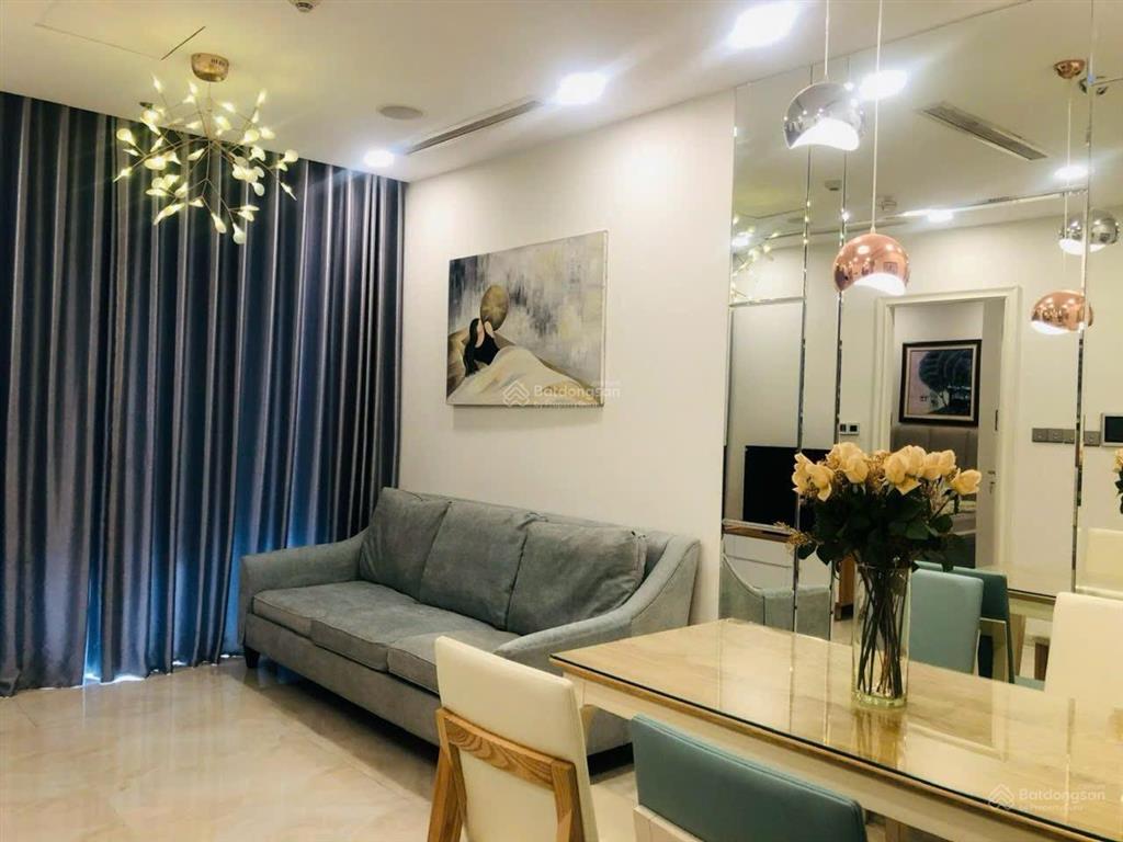 Vinhomes golden river bason 2br view sông sg