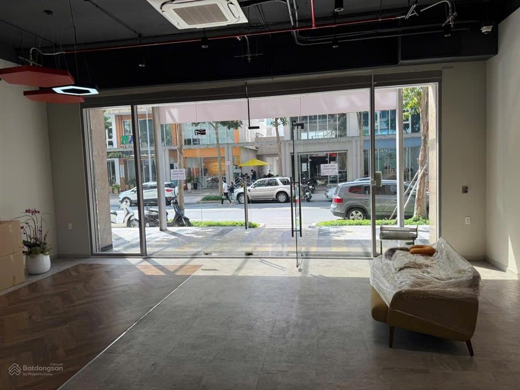 Shophouse tại sala  3 tầng cho thuê chỉ 100 triệu/tháng