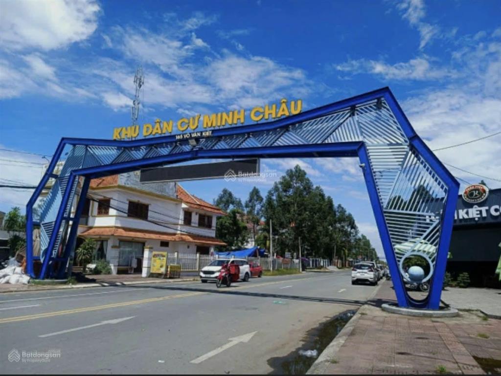 Nền đẹp, giá hấp dẫn, vị trí tốt