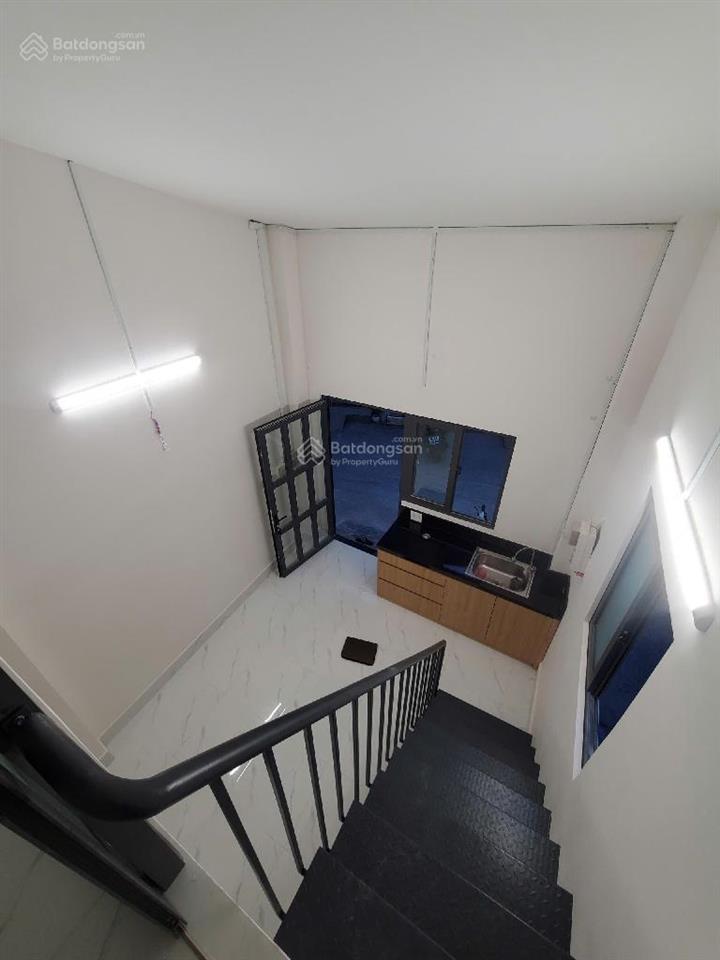 Mặt tiền 4m, lô góc , qua cầu thị nghè là tới  giá 3,6 tỷ