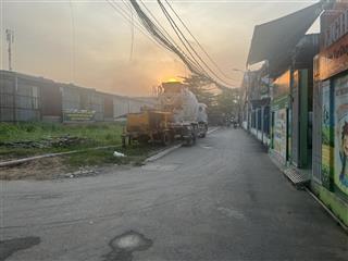 Bán lô đất 82.5 m (4.2 x 20 ) hẻm xe tải 1/ quốc lộ 13 . hiệp bình phước . thủ đức