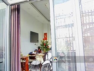 Quận 2  74m2  2 tầng  ngang khủng 6m  nở hậu trước nhà 8m  chỉ nhỉnh 6 tỷ