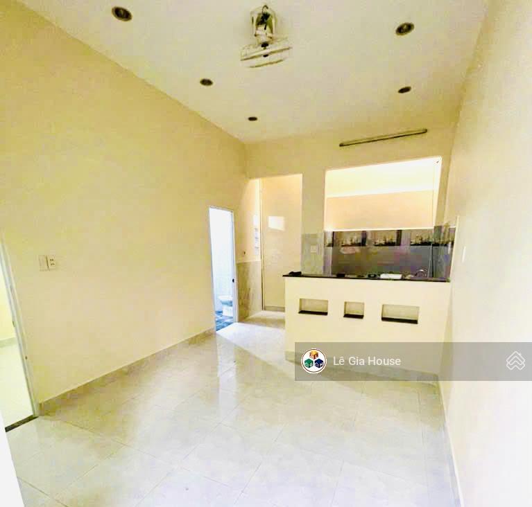 Nhà bình trưng tây q2 ngay nguyễn thị định  diện tích 60m2 ngang 6m  giá chỉ hơn 5 tỷ