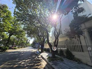 Đến kì trả ngân hàng chủ cần bán gấp biệt thự việt hưng  222m2 x 4t, mt 15m, giá 52tỷ