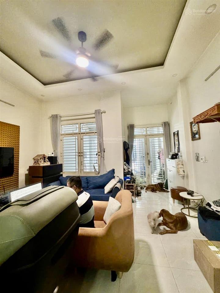 Nhà phố 3 tầng 80.7mét ( 5x16.25 )  gara ôtô  3pn,3wc  lê văn lương, phước kiển, nhà bè  7.5 tỷ