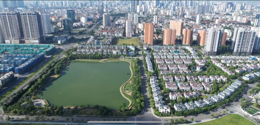 Bán biệt thự starlake, 130 tỷ, 220m2, khu vip nhất hà nội hiện nay