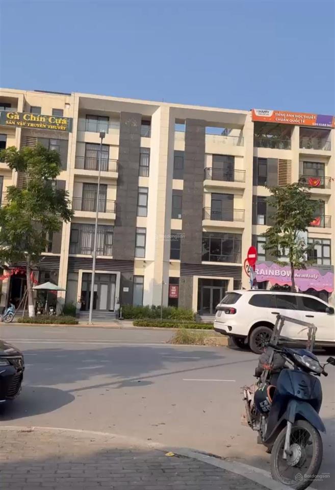 Bán shophouse h6 starlake, 88 tỷ, 154m2, mặt đường 40m, hàng siêu hot