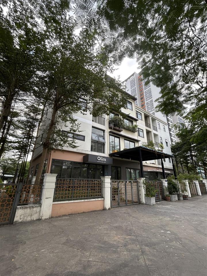 Bán shophouse h6 starlake, 88 tỷ, 154m2, mặt đường 40m, hàng siêu hot