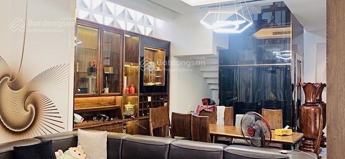Nhà đẹp, thang máy  tú xương  9x12m (143m2), 5tầng  65tỷ