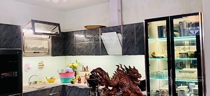 Nhà đẹp, thang máy  tú xương  9x12m (143m2), 5tầng  65tỷ