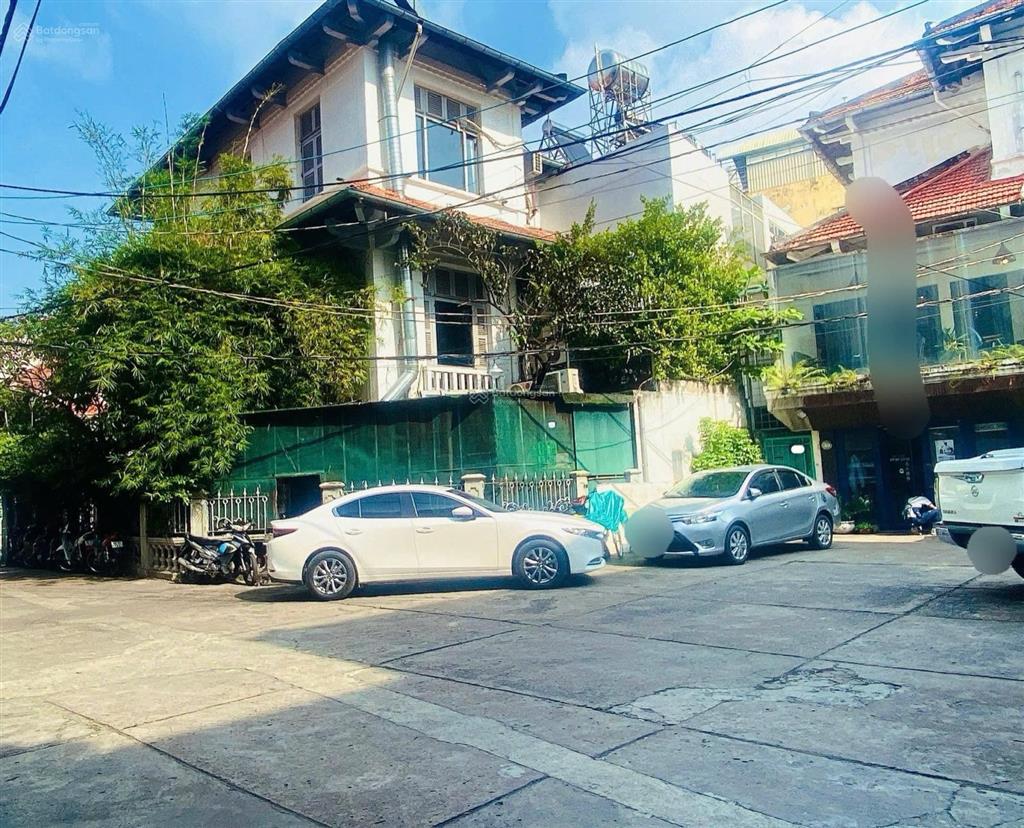Nhà đẹp, thang máy  tú xương  9x12m (143m2), 5tầng  65tỷ