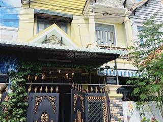 Biệt thự mini 2 tầng ngay trường trần văn mười hóc môn 6.6x14 4.85 tỷ