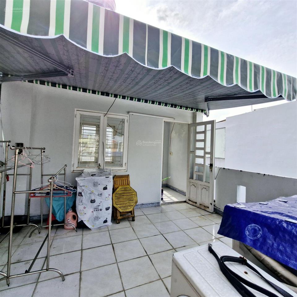 Ktx giá rẻ  phạm văn bạch  tân bình