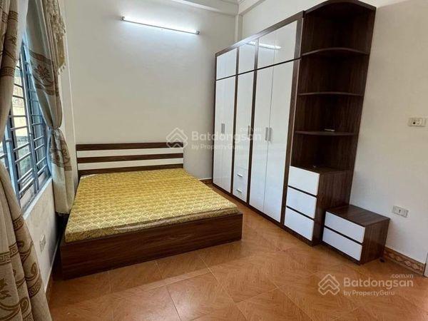 Nhỉnh 8 tỷ  nhà 42m2  4 tầng  mỗ lao  cạnh bigc hà đông