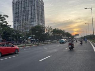 1.300m2 ngang 35m đất 3 mặt tiền phạm văn đồng xây toà nhà văn phòng, nhà hàng, ks chỉ 185 tỷ tl