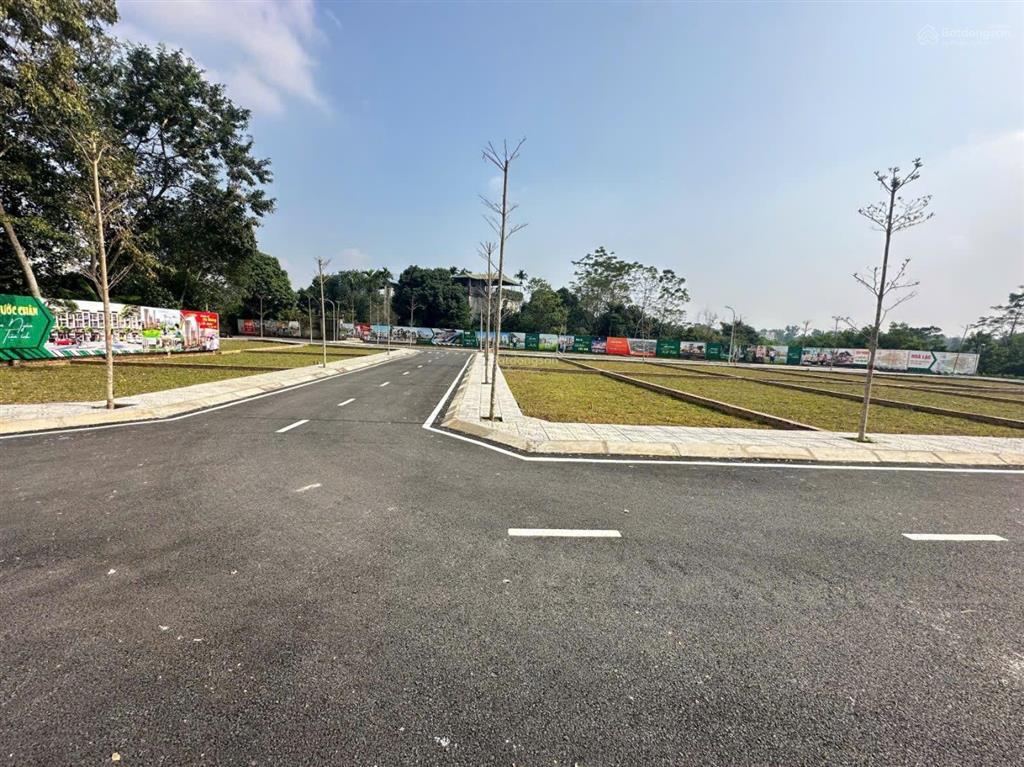 Chính chủ bán đất hơn 2 tỷ phú cát, hòa lạc, vị trí đẹp, giá cắt lỗ