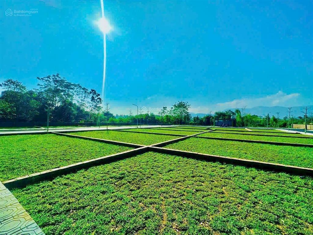 Chính chủ bán đất vai réo  hòa lạc 2.5 tỷ, vị trí đẹp, tiềm năng tăng giá