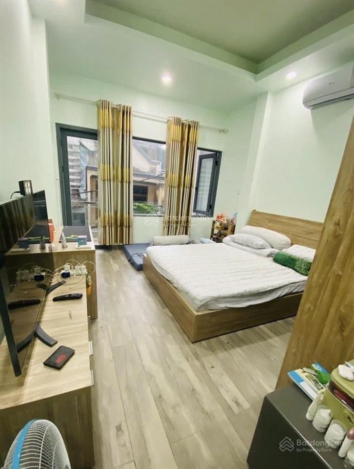 Ngay hàng xanh giáp q1  4tầng (4 x 14) (5p ngủ) hẻm 4m thông  giá chỉ 8.99tỷ