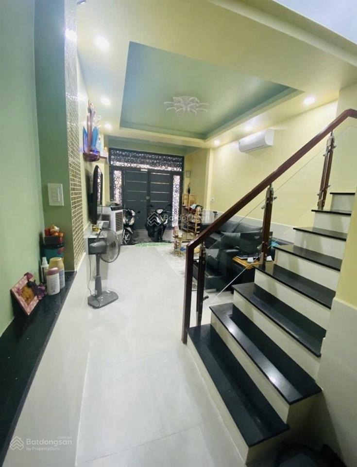 Ngay hàng xanh giáp q1  4tầng (4 x 14) (5p ngủ) hẻm 4m thông  giá chỉ 8.99tỷ