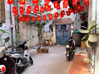 Bán nhà văn hương đống đa 44m x 5t ngõ thông 20m ô tô tặng nội thất 9.5 tỷ