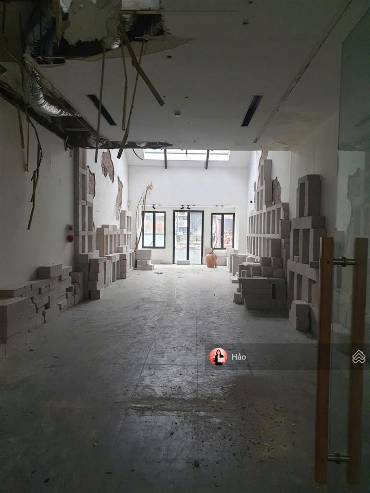 Cho thuê mặt phố hàng buồm, hoàn kiếm 500m2 x 3 tầng, giá 350tr. phù hợp nhà hàng, cafe