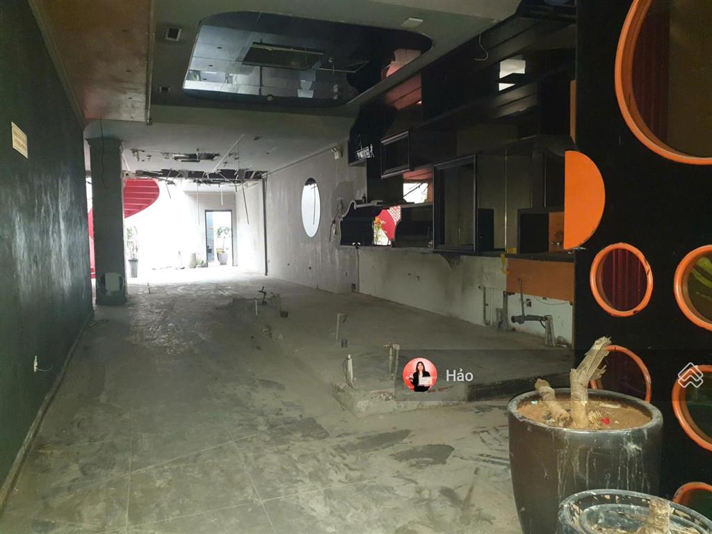 Cho thuê mặt phố hàng buồm, hoàn kiếm 500m2 x 3 tầng, giá 350tr. phù hợp nhà hàng, cafe
