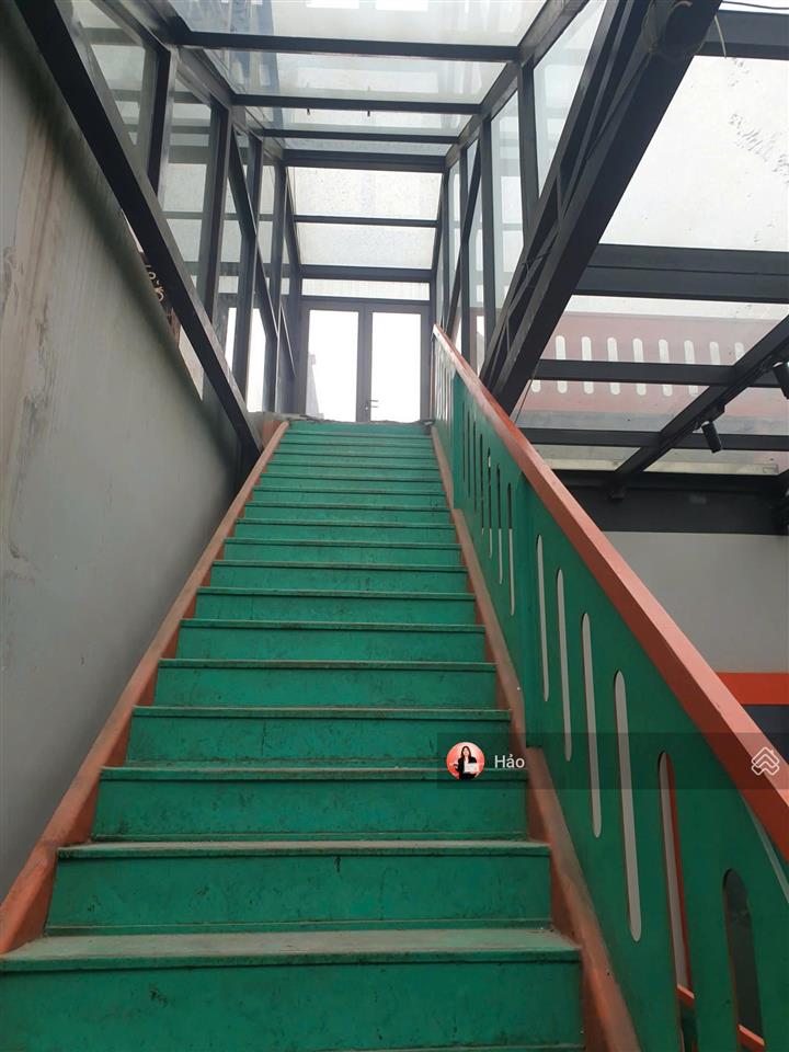 Cho thuê mặt phố hàng buồm, hoàn kiếm 500m2 x 3 tầng, giá 350tr. phù hợp nhà hàng, cafe