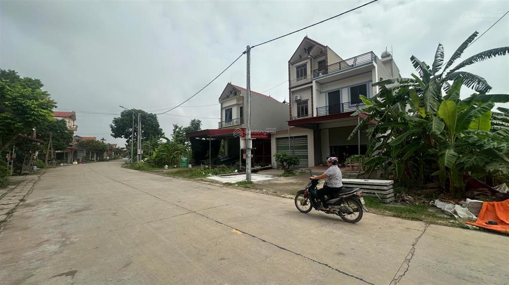 Cần tiền bán gấp lô đất 100m2 trục chính phường tân liễu thành phố bắc giang, sát quy hoạch vin