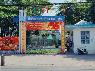 X118 bán xưởng mộc và máy móc 250m2 giá 5,5 tỉ có thương lượng p tân hoà