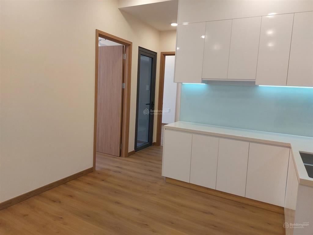 Cho thuê ch viva plaza, 2pn, 2wc, nhà trống giá 9tr. hà 0917 987 ***