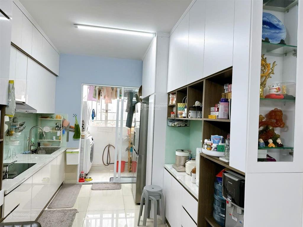 Bán ch belleza, nhà đẹp giá rẻ. dt 76m2, 2pn, 2wc đầy đủ nội thất. giá 3.8 tỷ. hà 0917 987 ***