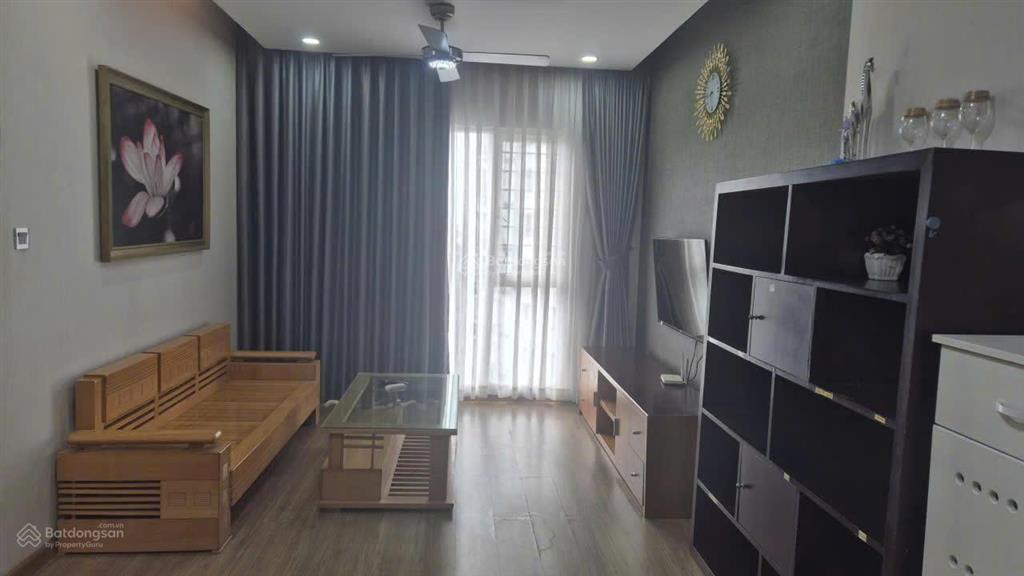 Bán ch phú mỹ, q7. dt 90m2, 2pm, 2wc, sổ hống giá 5.2 tỷ. hà 0917 987 ***
