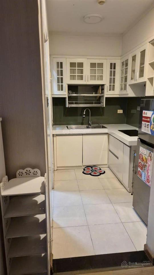 Bán ch phú mỹ, q7. dt 90m2, 2pm, 2wc, sổ hống giá 5.2 tỷ. hà 0917 987 ***