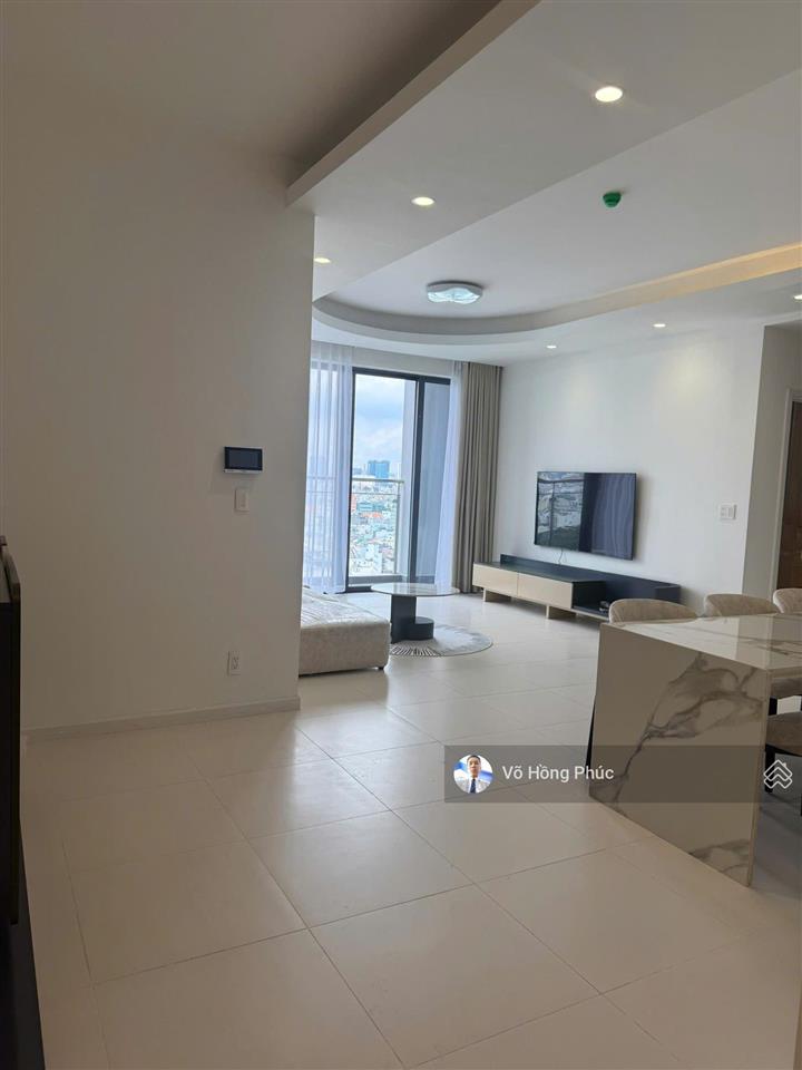 Cho thuê căn hộ 3 pn 137 m2 full nội thất giá 27 triệu/tháng, không cho nuôi thú cưng